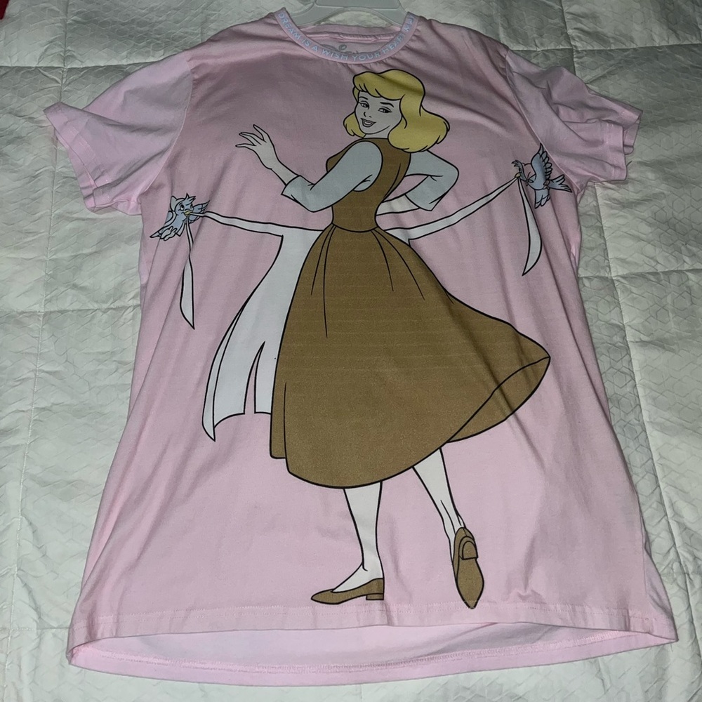 Disney Cinderella T Shirt from Cakeworthy Size XL